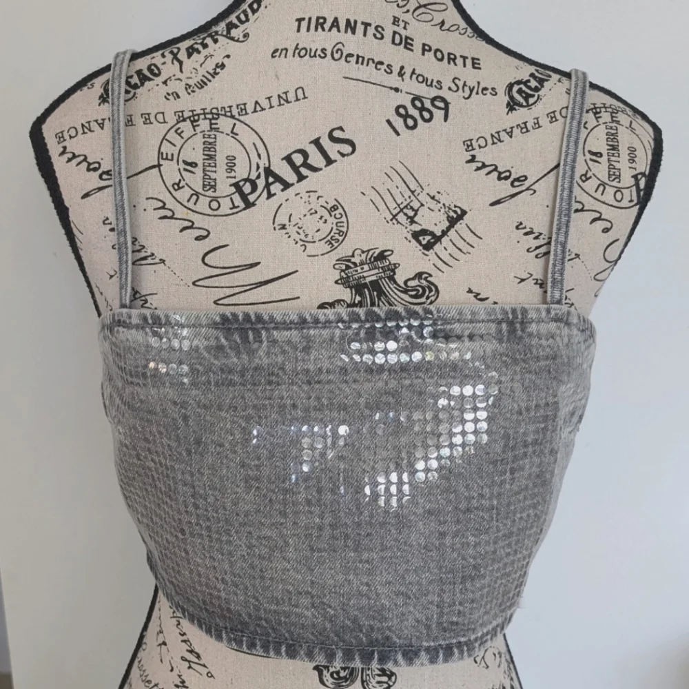 ZARA | Women's Grey TRF Sequined Fil Denim Crop Top NWOT - Picture 6 of 11